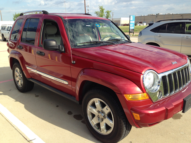 Jeep Liberty 2006 photo 10