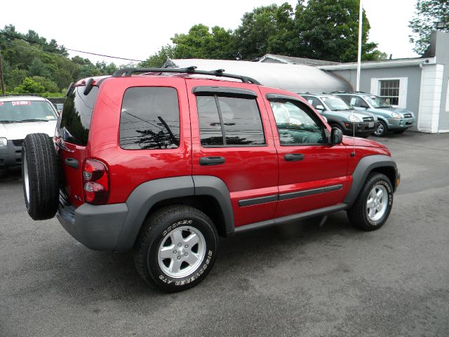 Jeep Liberty 2006 photo 1