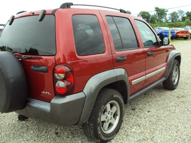 Jeep Liberty 2006 photo 1