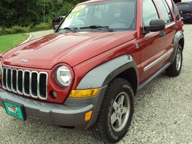 Jeep Liberty 2006 photo 4