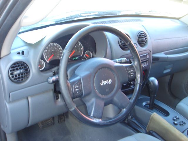 Jeep Liberty 2006 photo 1