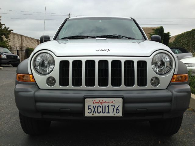 Jeep Liberty 2006 photo 1