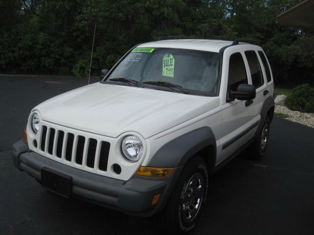 Jeep Liberty 2006 photo 8