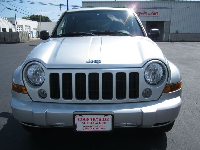 Jeep Liberty 2006 photo 4