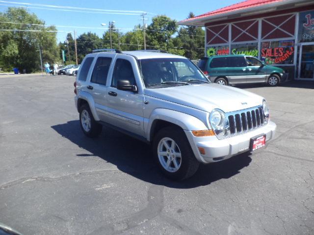 Jeep Liberty 2006 photo 3