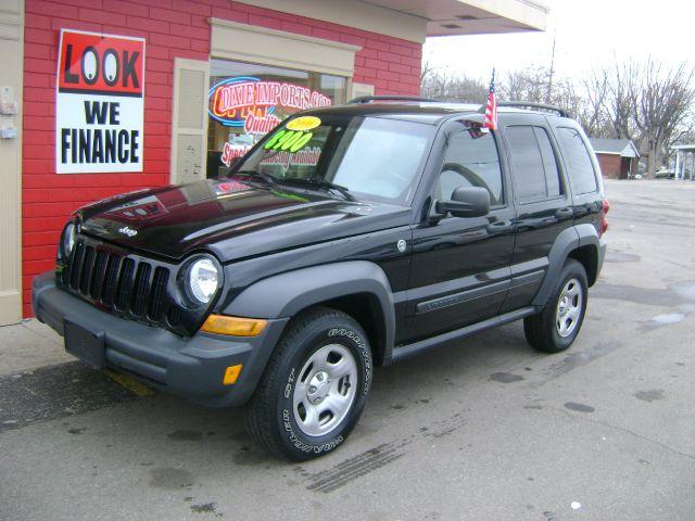 Jeep Liberty 2006 photo 1