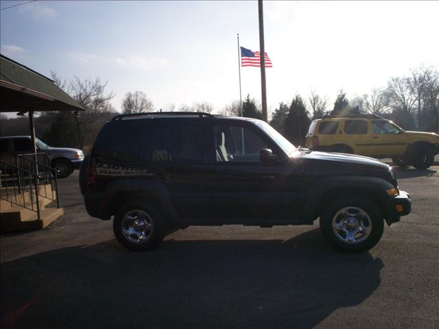 Jeep Liberty 2006 photo 1