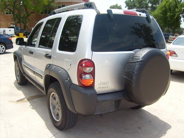 Jeep Liberty 2006 photo 1