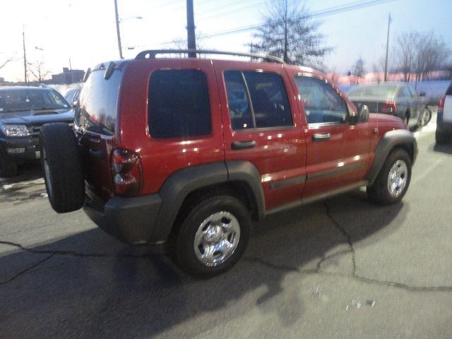 Jeep Liberty 2006 photo 3