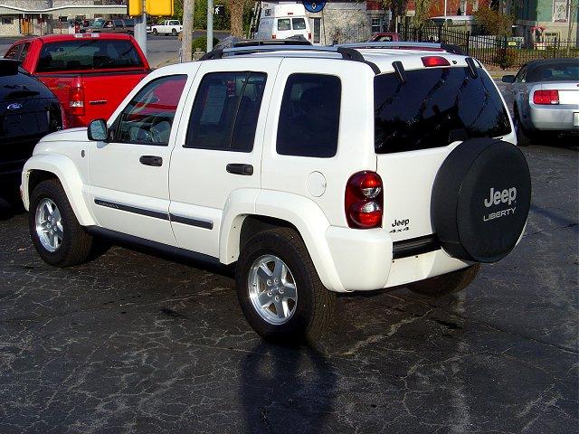 Jeep Liberty 2006 photo 1