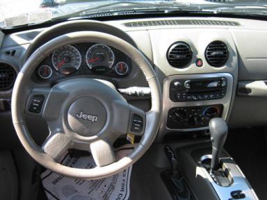 Jeep Liberty 2006 photo 4