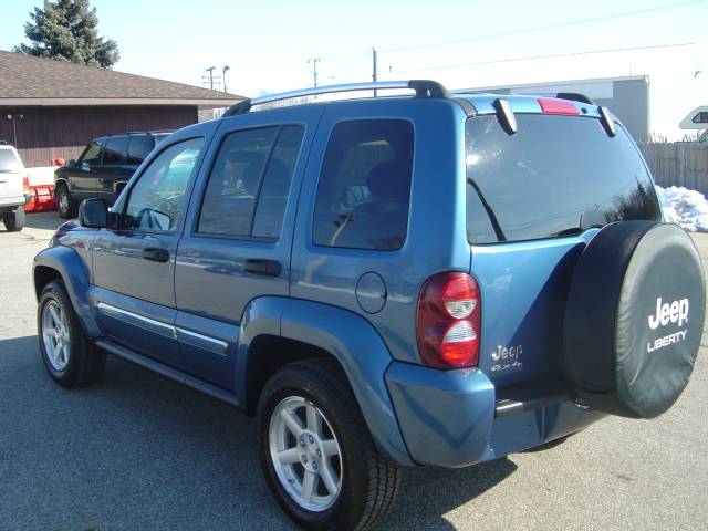 Jeep Liberty 2006 photo 4