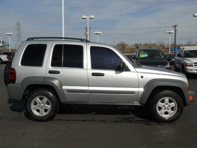 Jeep Liberty 2006 photo 5