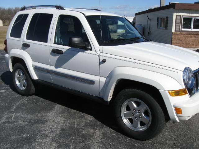 Jeep Liberty 2006 photo 1