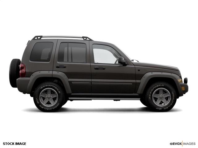 Jeep Liberty 2006 photo 2