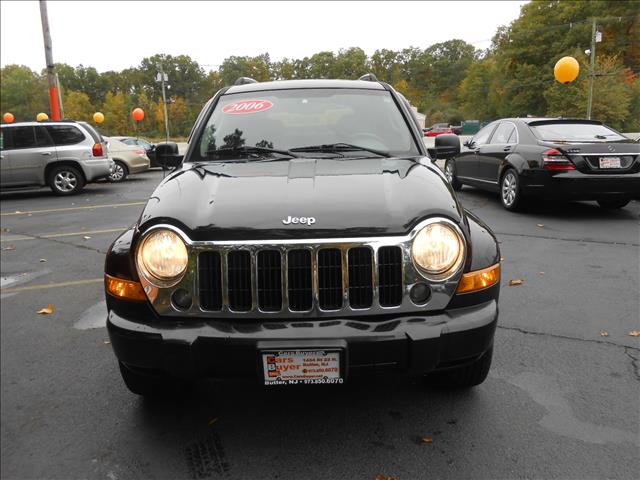 Jeep Liberty 2006 photo 3