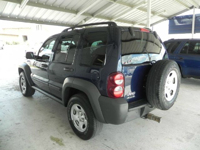 Jeep Liberty 2006 photo 1