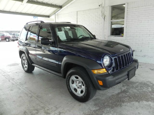 Jeep Liberty 2006 photo 4