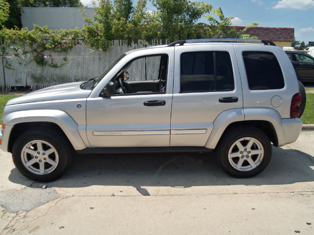 Jeep Liberty 2006 photo 4