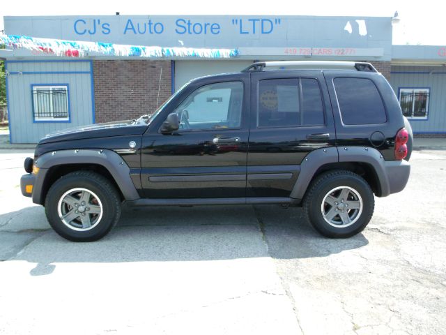 Jeep Liberty 2006 photo 4