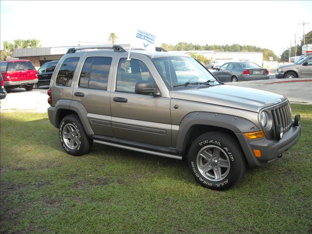 Jeep Liberty 2006 photo 1