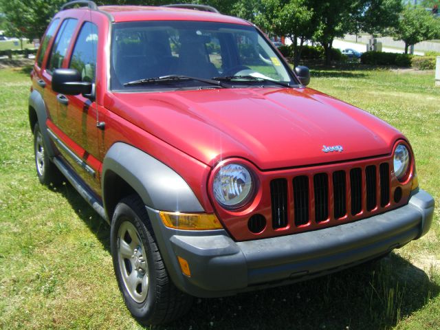 Jeep Liberty 2006 photo 7