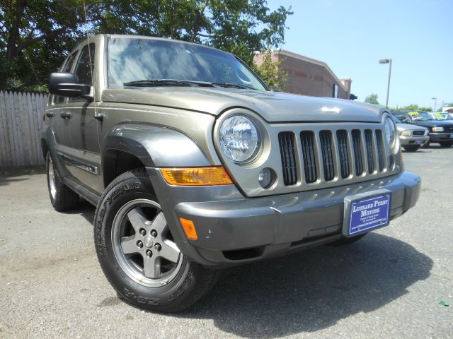 Jeep Liberty 2006 photo 1