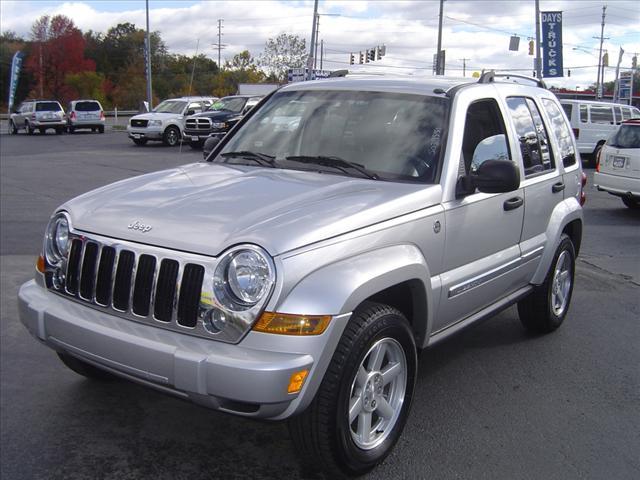 Jeep Liberty 2006 photo 1