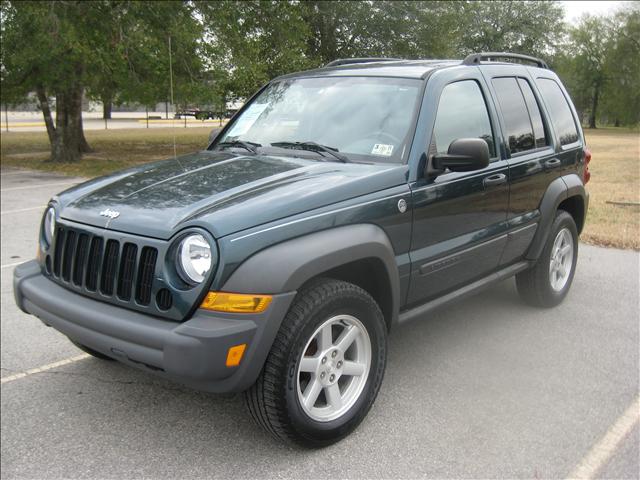 Jeep Liberty 2006 photo 1