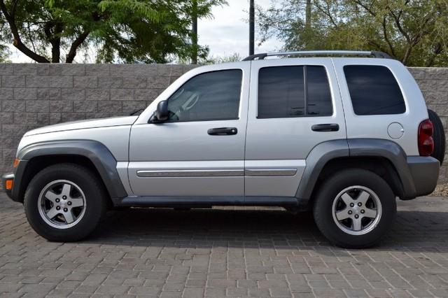 Jeep Liberty 2006 photo 4