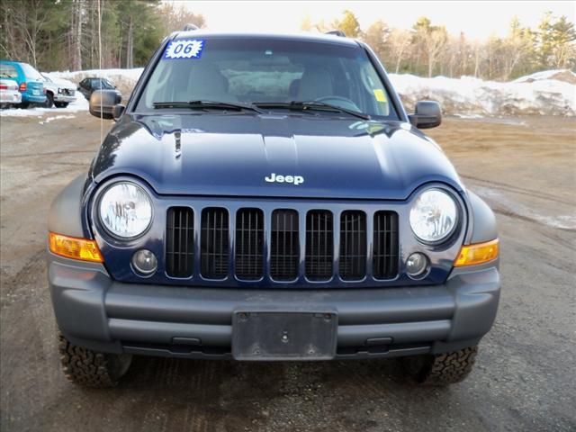 Jeep Liberty 2006 photo 1