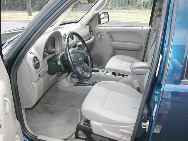 Jeep Liberty 2006 photo 1