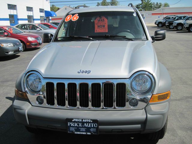 Jeep Liberty 2006 photo 3