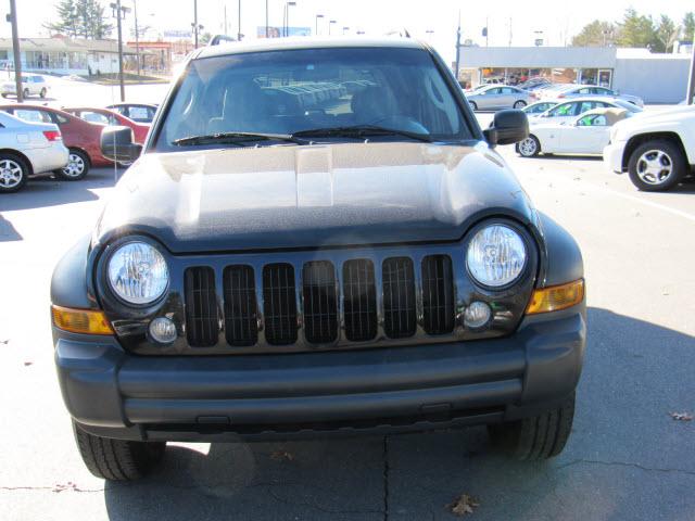 Jeep Liberty 2006 photo 1