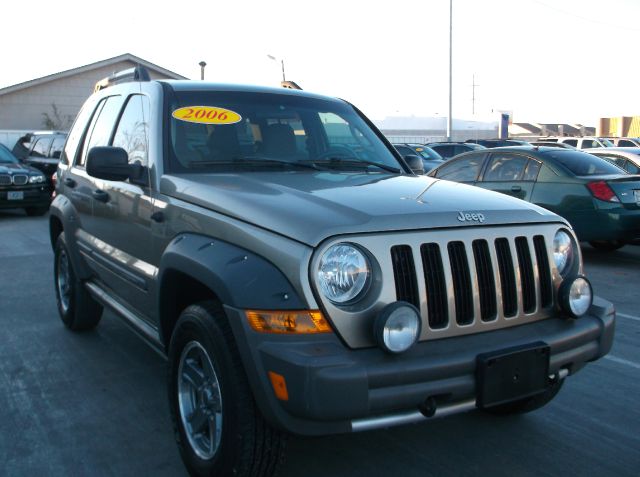 Jeep Liberty 2006 photo 3