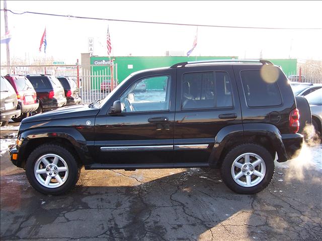 Jeep Liberty 2006 photo 1