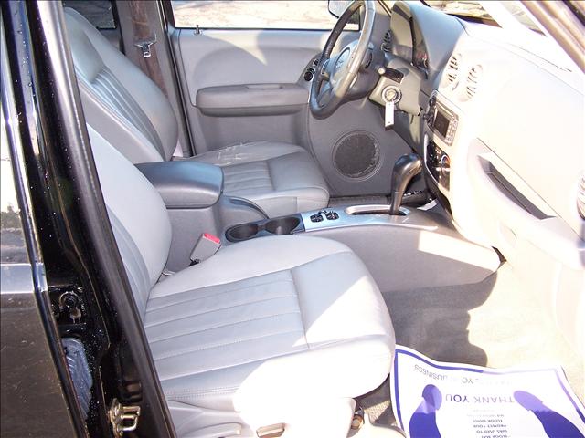 Jeep Liberty 2006 photo 4