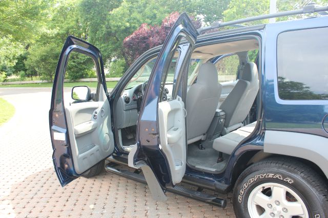 Jeep Liberty 2006 photo 3