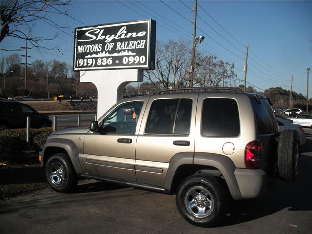 Jeep Liberty 2006 photo 1