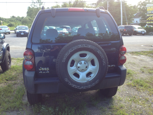 Jeep Liberty 2006 photo 1