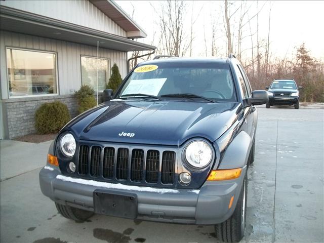 Jeep Liberty 2006 photo 2