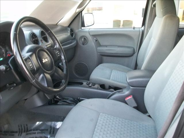 Jeep Liberty 2006 photo 5