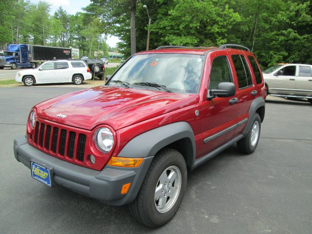 Jeep Liberty 2006 photo 2