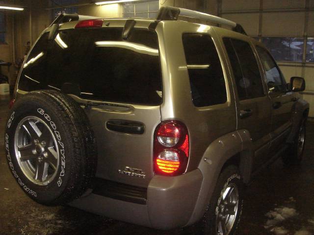 Jeep Liberty 2006 photo 1