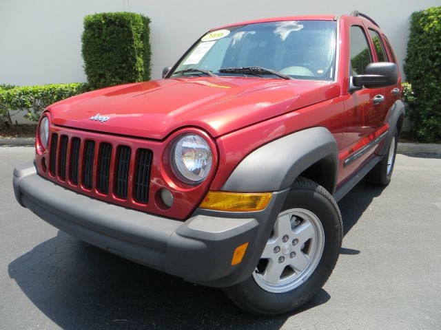 Jeep Liberty 2006 photo 4