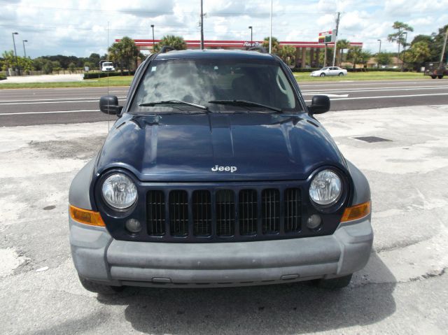 Jeep Liberty 2006 photo 1