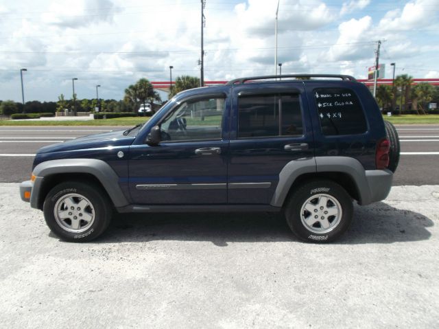 Jeep Liberty 2006 photo 3