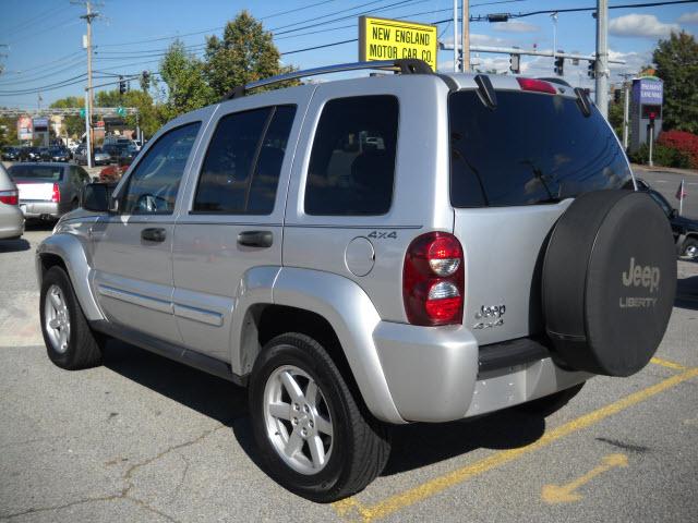 Jeep Liberty 2006 photo 3