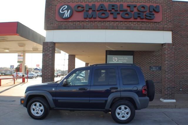 Jeep Liberty 2006 photo 5