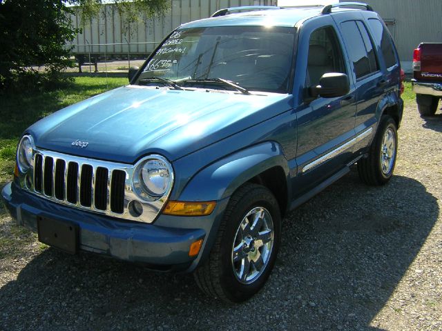 Jeep Liberty 2006 photo 3